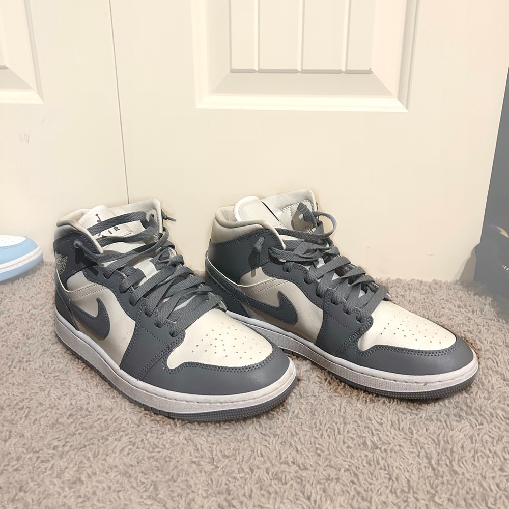 high top nike jordan airs (gray)🩶